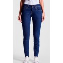 Pantalón Vaquero Mujer. 78% Alg. / 20% Pol. 2% Elas. 370 g/m²